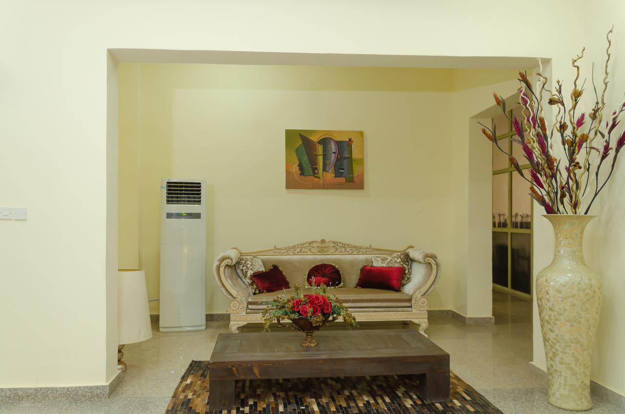 Hotel Reno Abuja Buitenkant foto