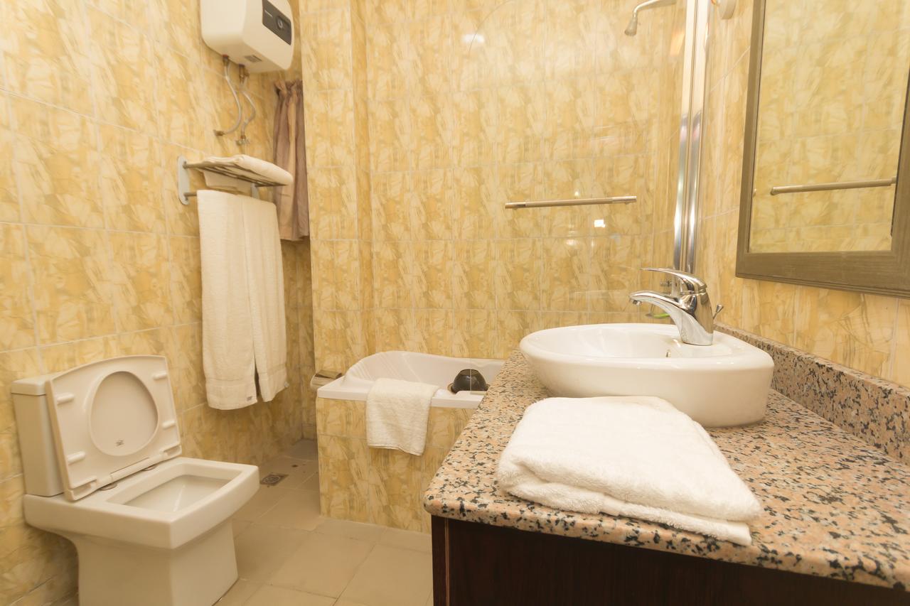 Hotel Reno Abuja Buitenkant foto