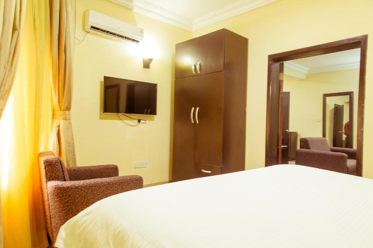 Hotel Reno Abuja Buitenkant foto