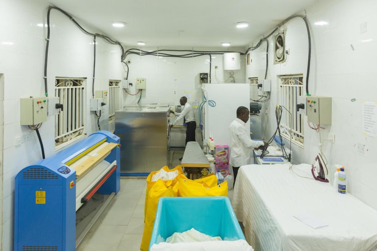 Hotel Reno Abuja Buitenkant foto