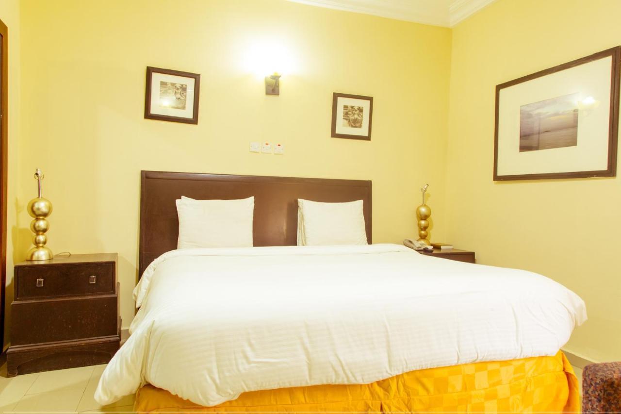 Hotel Reno Abuja Buitenkant foto